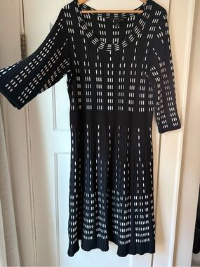 Lane Bryant Black and White Patterned Ribbed Sweater Dress Size 22/24